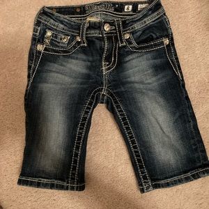 Young Girls Miss me knee shorts. Size 8